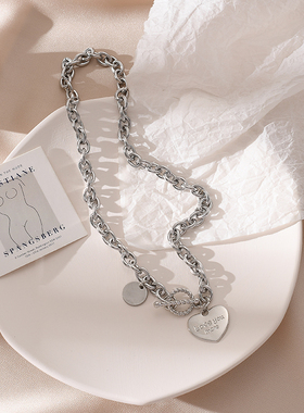 极速钛钢ins项链女夏爱心锁骨链甜酷装饰品冷Q淡风颈链嘻哈网红配