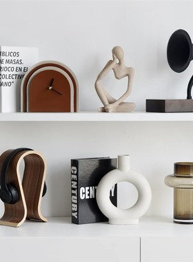 现代轻奢高级感样板间软装饰品工艺摆件客厅书柜小众中古艺术摆设