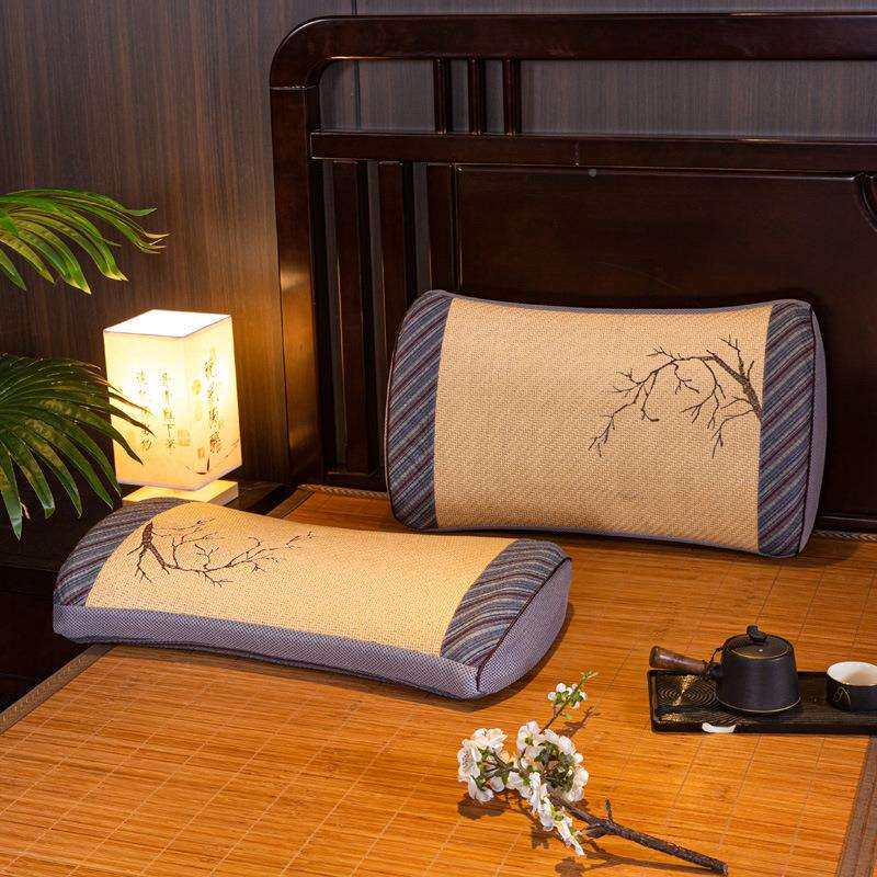 2025气年夏季刺绣藤895656芯带皮头记忆棉枕带芯绣花藤席枕枕头透