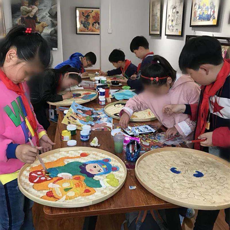 小学生手工竹编绘画表演环保装饰道具圆簸箕三月三日农民烘干