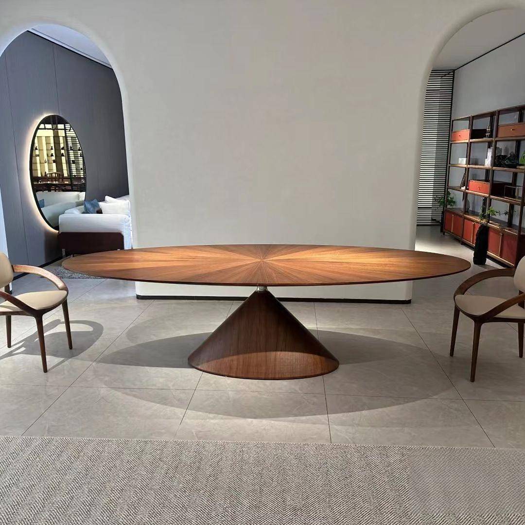 飞碟餐桌椭圆款意大利天平全实木异形别墅高档设计师意式极简茶桌