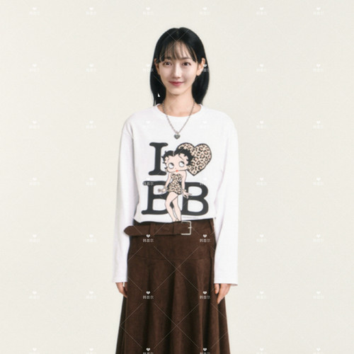 贝蒂女郎爱心彩铅印花长袖T恤