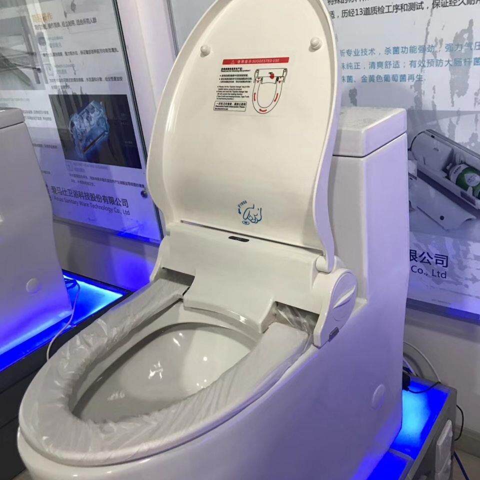 智能马桶盖板自动换套转