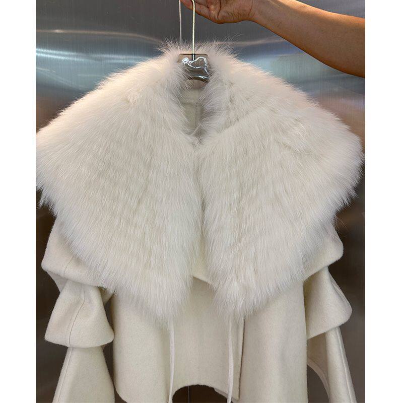2024冬季新款白色毛毛披肩显瘦羊绒大衣女装时尚年轻款超好看外套