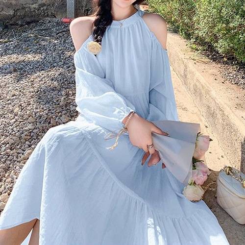 温柔风露肩挂脖连衣裙女夏季法式甜美海边度假高级感仙女沙滩裙子