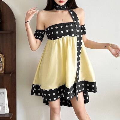 Women's Elegant Ruffled Irregular Hem Polka Dot Print