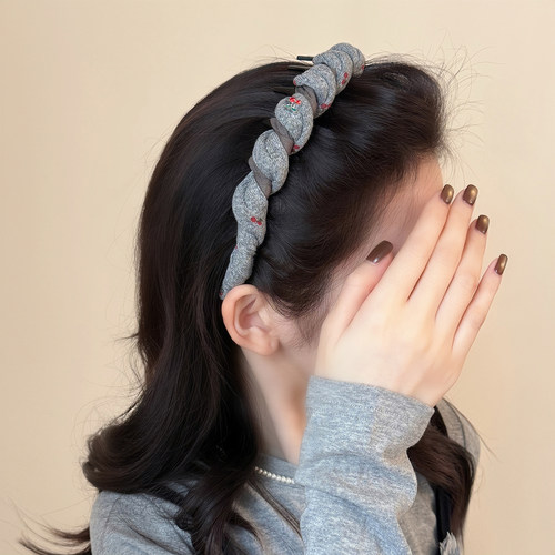 秋冬百搭灰色磨毛樱桃波点发箍