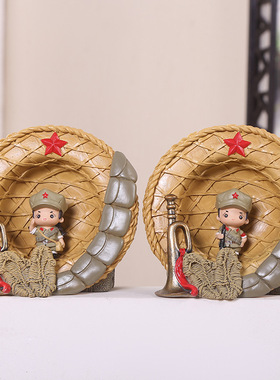 红军情侣娃娃革命爱情小兵公仔树脂结婚庆房间装饰品桌面装饰摆件