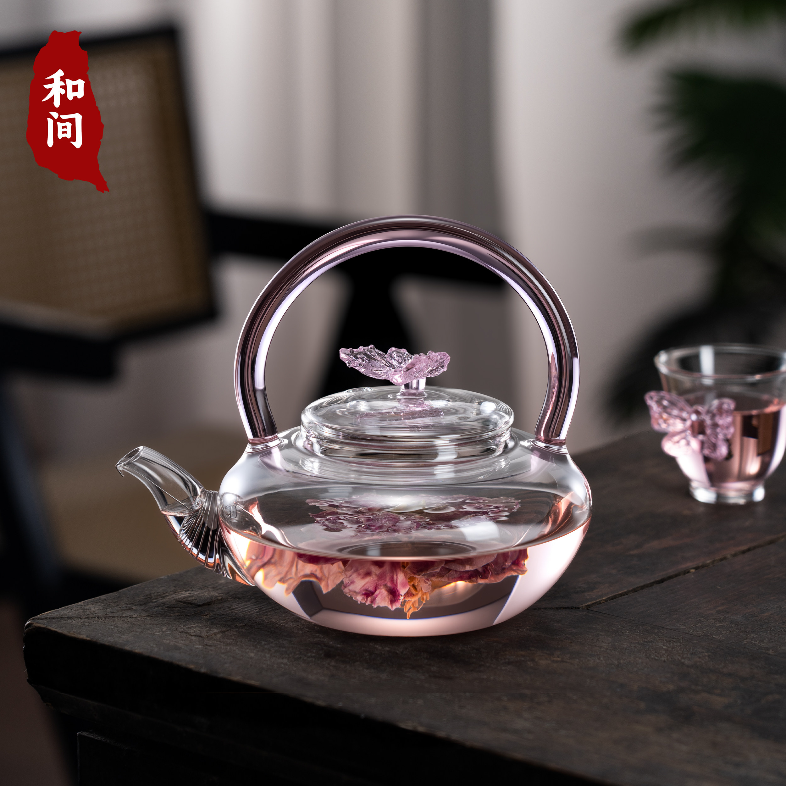 高颜值蝴蝶玻璃花茶提梁壶高端煮茶泡茶壶黑晶炉高硼硅耐热烧水壶