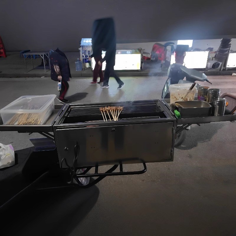 电动车摆摊箱烧烤架烤香肠网红机车电动车尾部不锈钢后座摆摊箱子