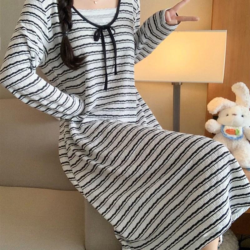 带胸垫睡裙女款春秋季莫代尔2025新款韩系黑色条纹蕾丝长袖睡衣裙