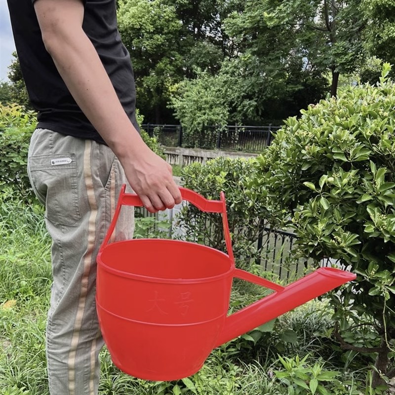 塑料耐摔洒水壶加大加厚农产品水桶浇花壶淋水壶长嘴水壶手提水壶
