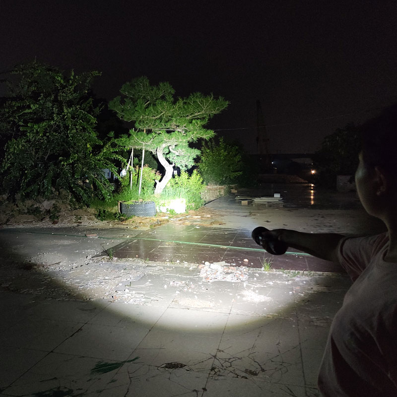 手电潜水p7026650强光专业水下赶海防水黄光超亮探照灯手电筒