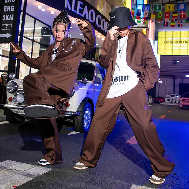 儿童街舞潮服少儿hiphop演出模特走秀西服套装男女童爵士舞表演服
