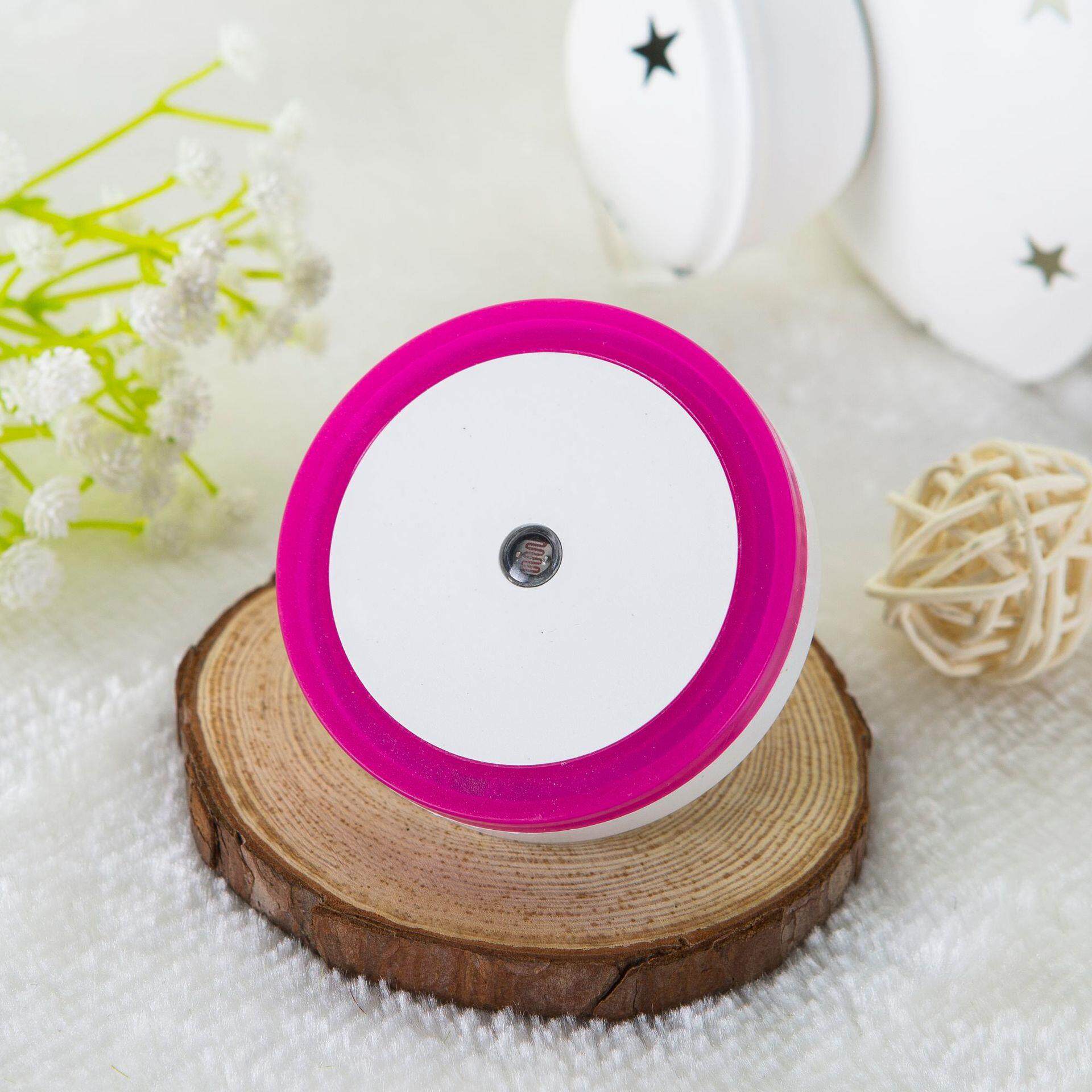 智能LED感应灯新奇特地摊热卖创意礼品插电节能光控小夜灯