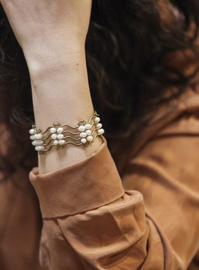 极速屿棠造饰g落落珠玑系列手链天然淡水珍珠黄铜镀金高贵复古感