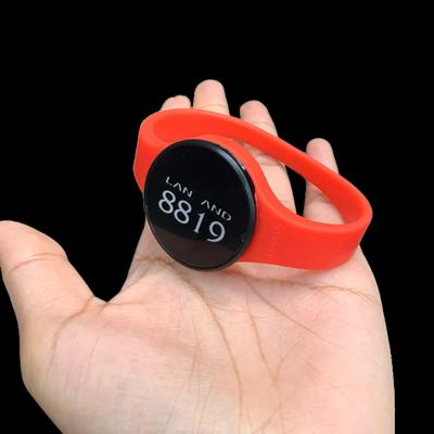 洗浴桑拿手牌数字号码牌浴室健身房更衣柜电子锁感应钥匙硅胶手环