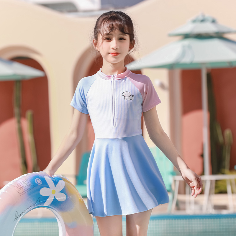 儿童泳衣女童时尚连体裙式小清新韩版中童保守运动度假宝宝游泳装