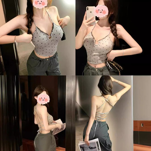 显瘦带胸垫露背袖 吊带背心女甜辣风波点蕾丝边领挂脖修身 上衣