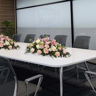 签约桌花长条会议桌摆花仿真花酒店宴会花艺会议室桌面装饰假花摆