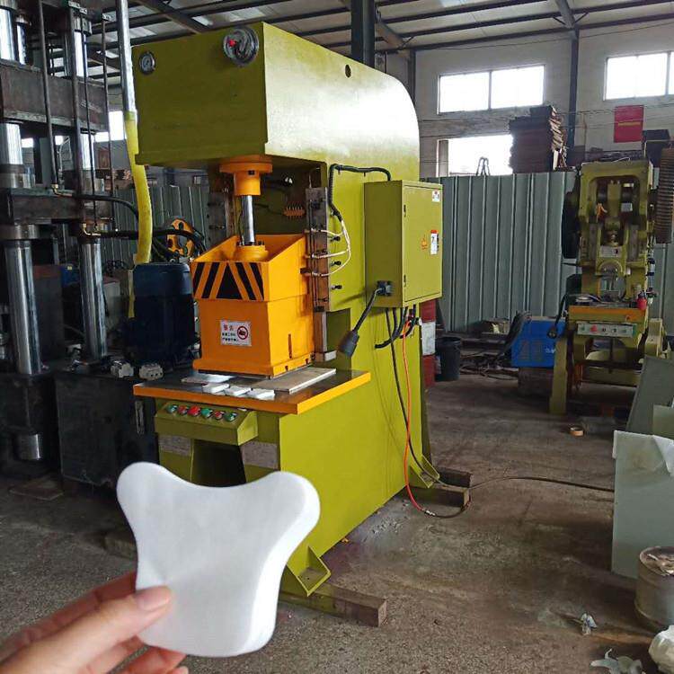 面膜纸一次成型冲压机导轨式数控液压冲床63吨快速下料冲孔机z