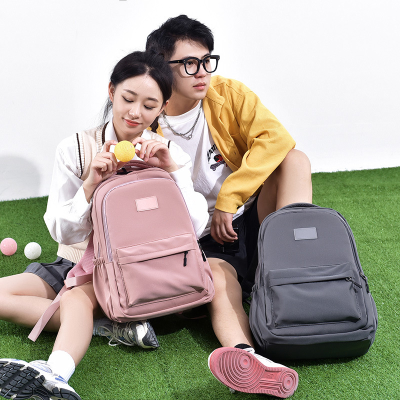 大学上课通勤背包新款中大学生