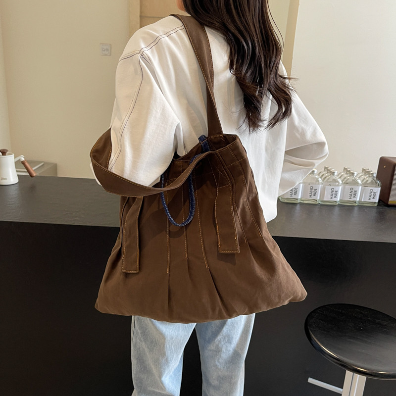 复古小众布包 上课通勤简约 设计感单肩包,箱包皮具/热销女包/男包,单肩包,淘宝优惠券,粉丝福利购,淘宝优惠卷