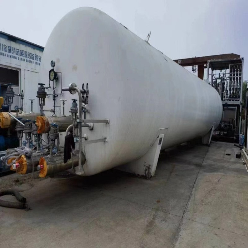 出售60立方液化天然气低温储罐  移装已开 手续全  设计压力1.44