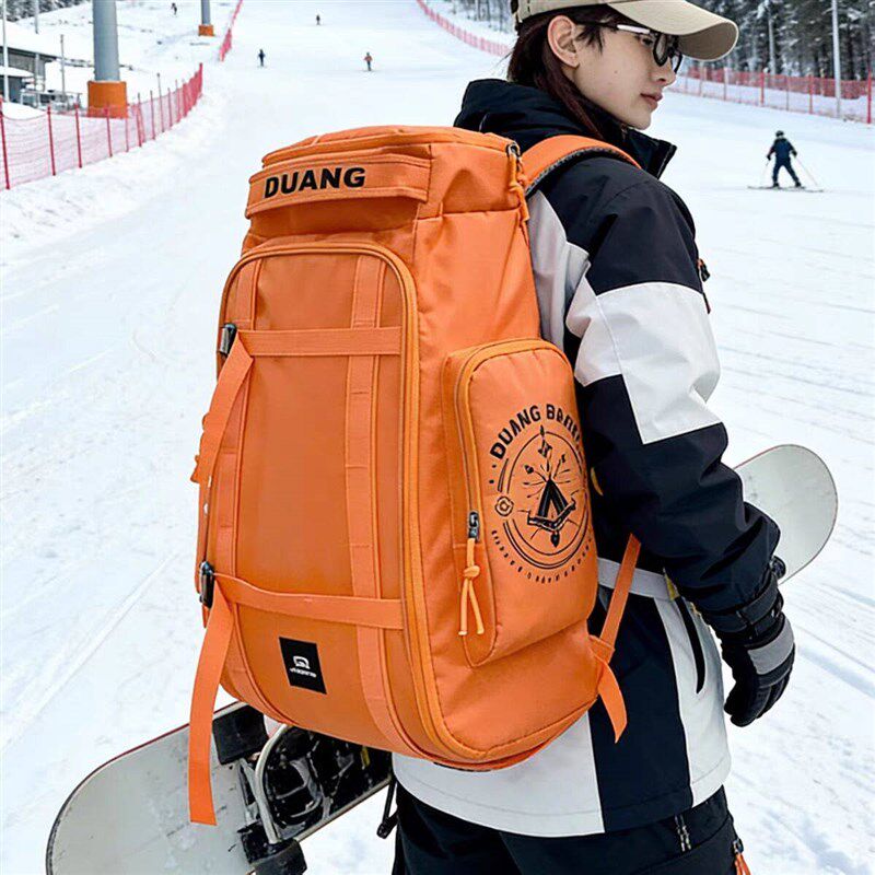 滑板滑雪包多功能收纳装备双肩背包大容量轻便防水运动登山旅行包