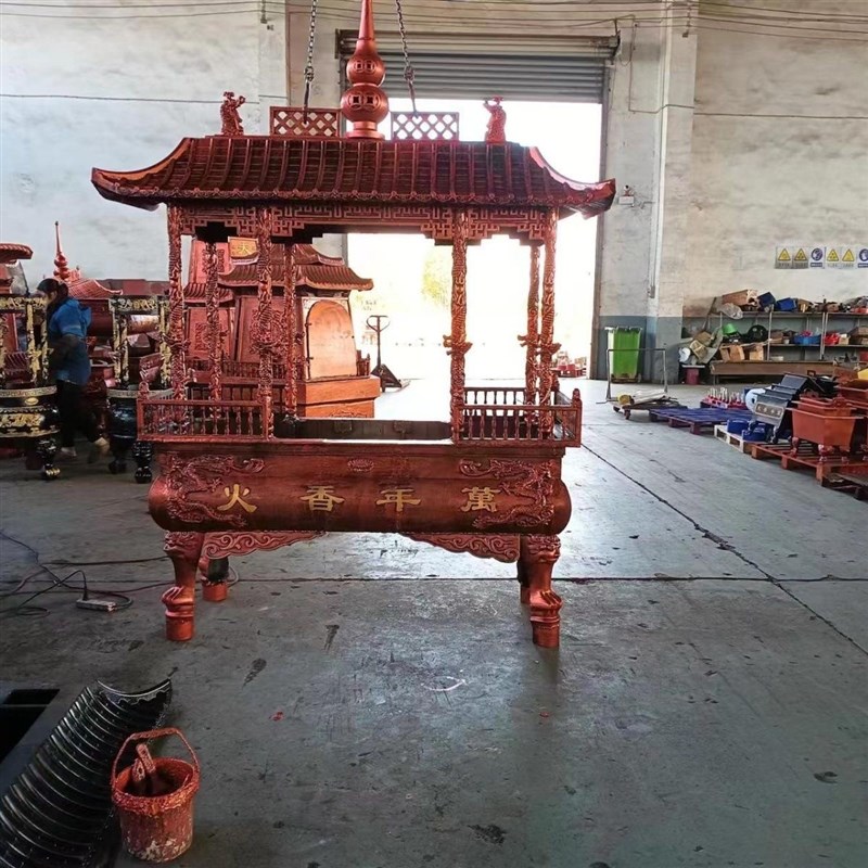 四龙柱铸铁香炉景区室外特大号道观纯铜宗祠堂带顶盖八龙柱大香炉