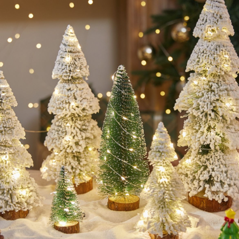 圣诞节创意塔状带灯雪松树桌面橱窗圣诞树摆件迷你松针圣诞装饰品