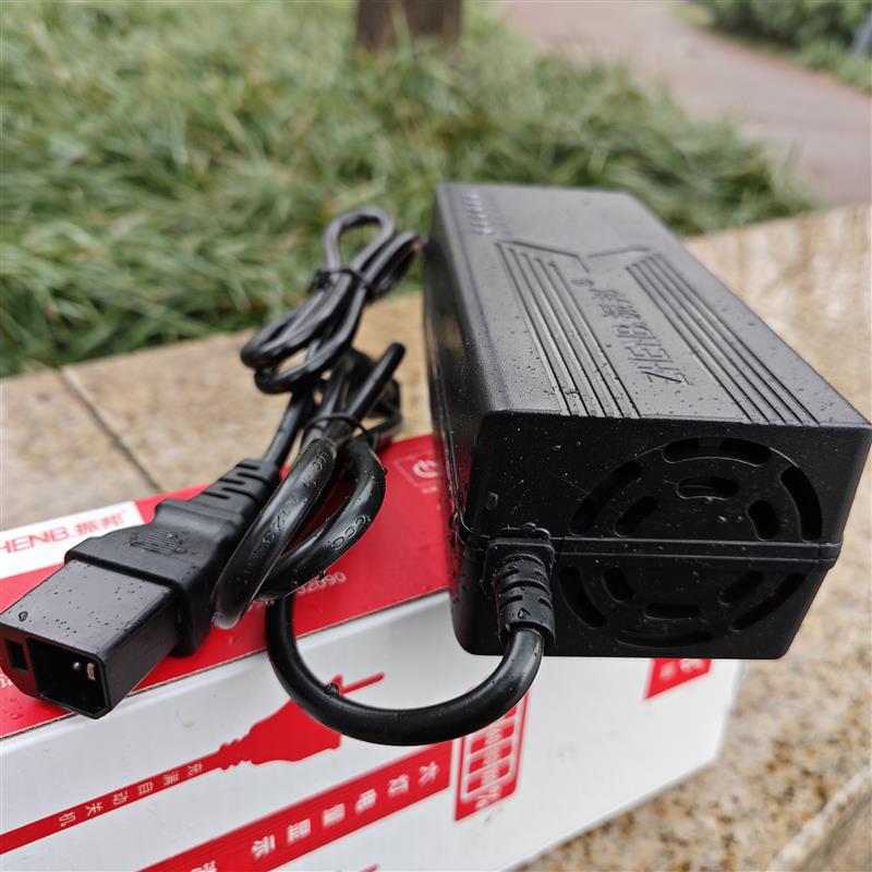 森地电动车官方推荐48V60V72V充电器电车通用大功率充电送转接头