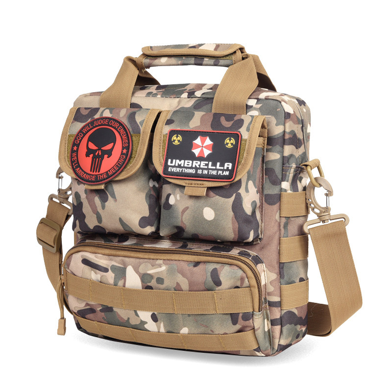 户外斜挎包男款大容量运动机能风挎包登山工装包单肩露营包邮差包