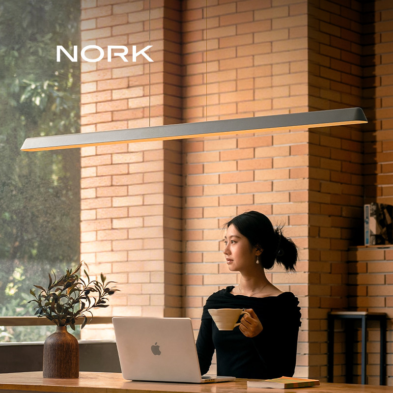 诺克追影餐厅吊灯一字长条餐桌灯