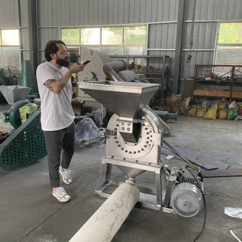 巴西不锈钢红糖块粉碎机粮食杂粮添加剂粉碎机桂皮辣椒粉碎机