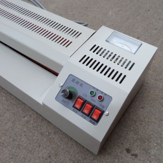 WD-320铁壳塑封机A3 A4照片过塑机过胶机封塑相片压膜机覆膜机