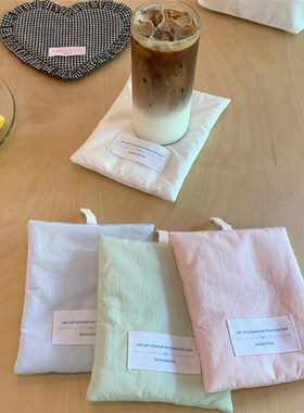 henceforth纯色夹棉杯垫方形可挂餐垫ins风家居装饰小众手作棉质