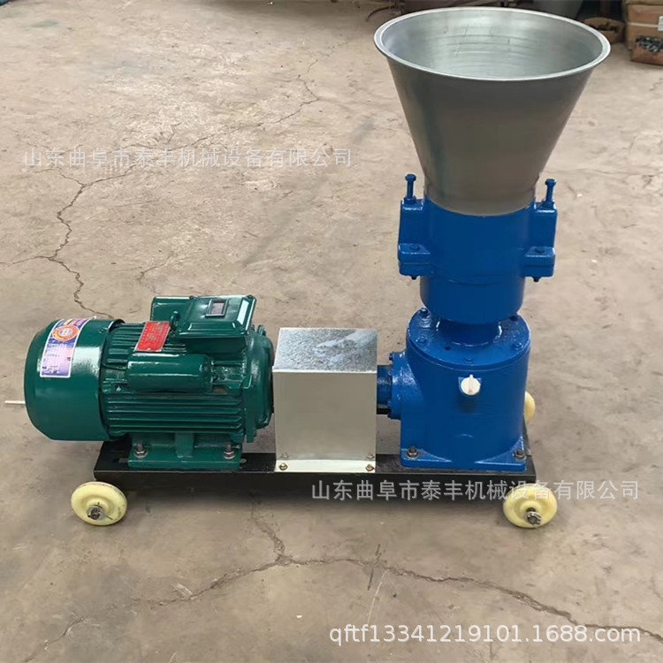 鸡猪羊饲料颗粒机 秸秆麸皮饲料制粒机 260型三个压轮饲料颗粒机