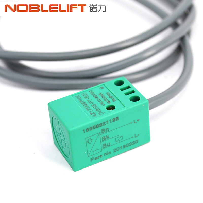 极速诺力EPT15小金刚接近开关NBN5-F7-E2 AZ17M05PNWK电动堆高机