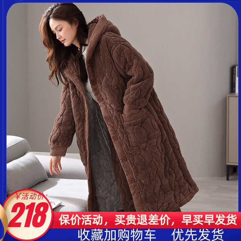 冬季睡衣女加绒加厚可外穿冬天超厚三层夹棉珊瑚绒睡袍带裤子浴袍