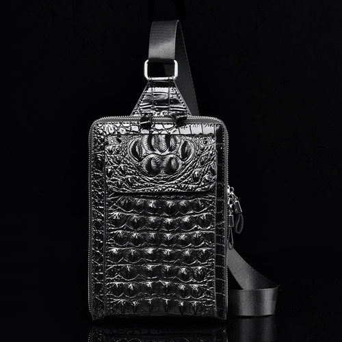 仅亏一天头层牛皮男士胸包休闲鳄