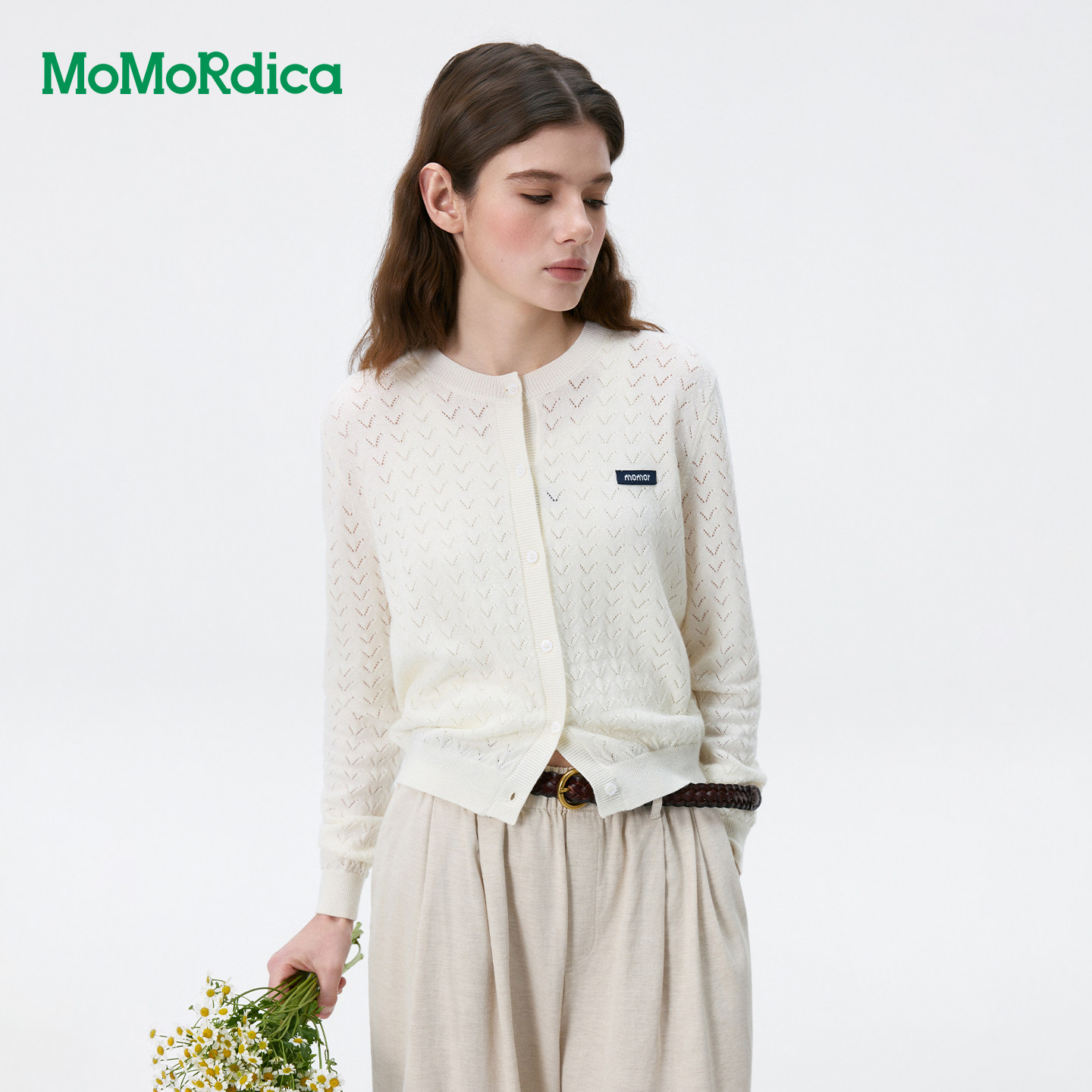 Momordica2026新款女都市日常高腰显瘦圆领镂空提花开衫毛衣女