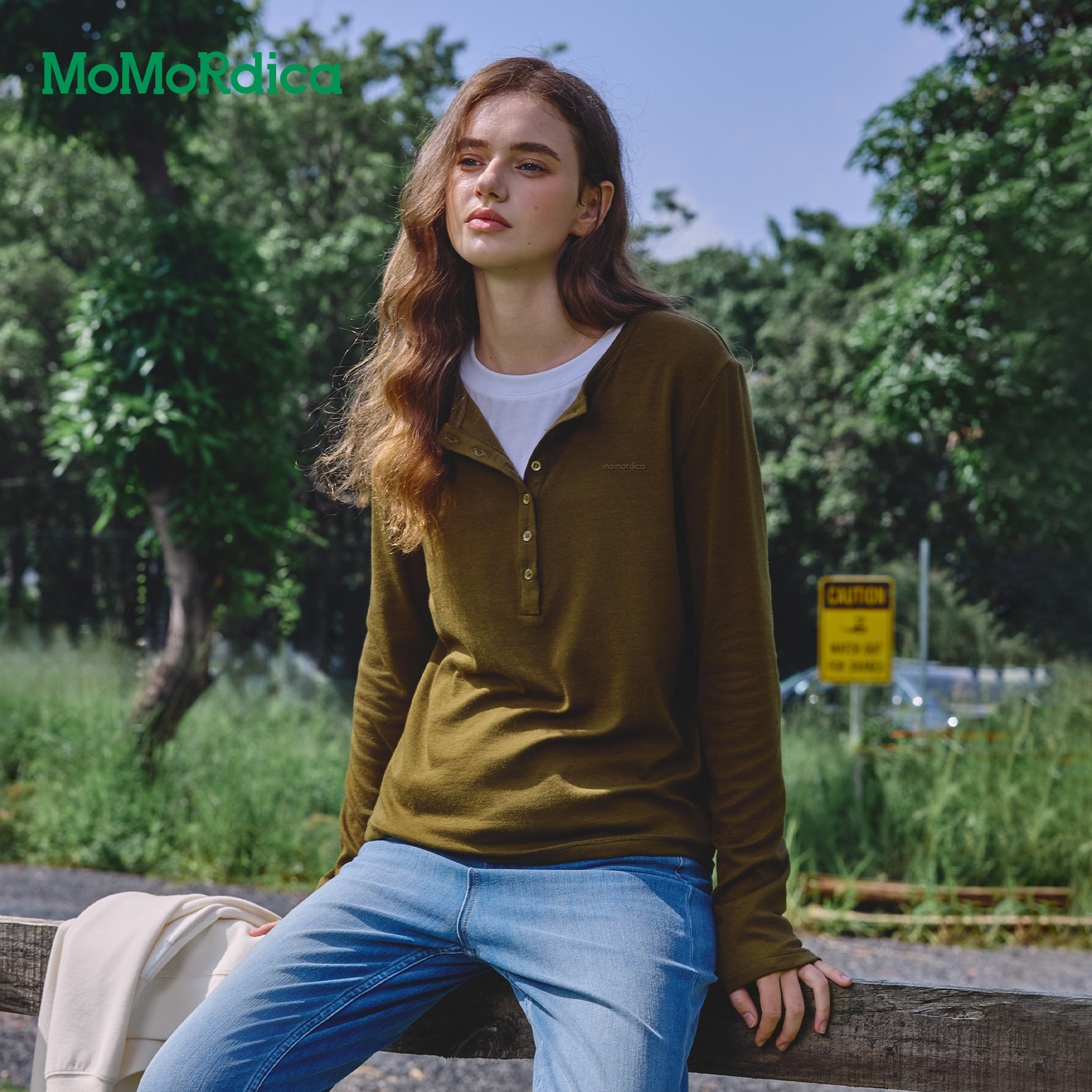 Momordica 2026秋季新款休闲百搭修身显瘦半开襟亨利领长袖上衣女