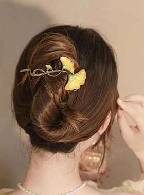 极速Antique fashion gingko leaf twist clKip senior frog buck