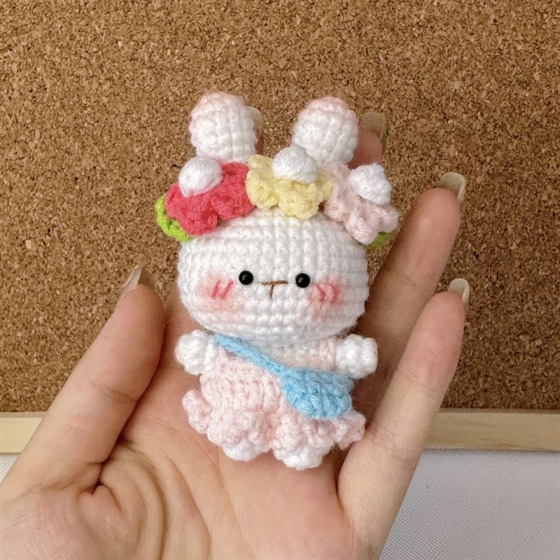 极速小兔子挂件毛线手工编织dyiy钩针编织材料包钩织手作玩偶可爱