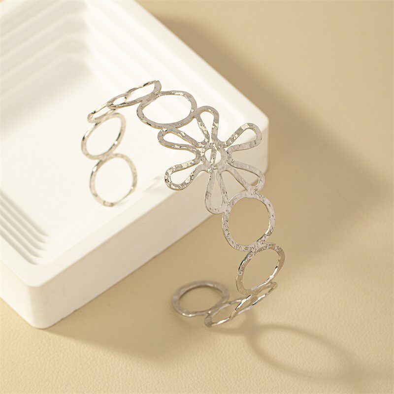 极速臂环臂钏女臂链手臂饰品胳膊配饰金属臂镯大T臂装饰金色手镯