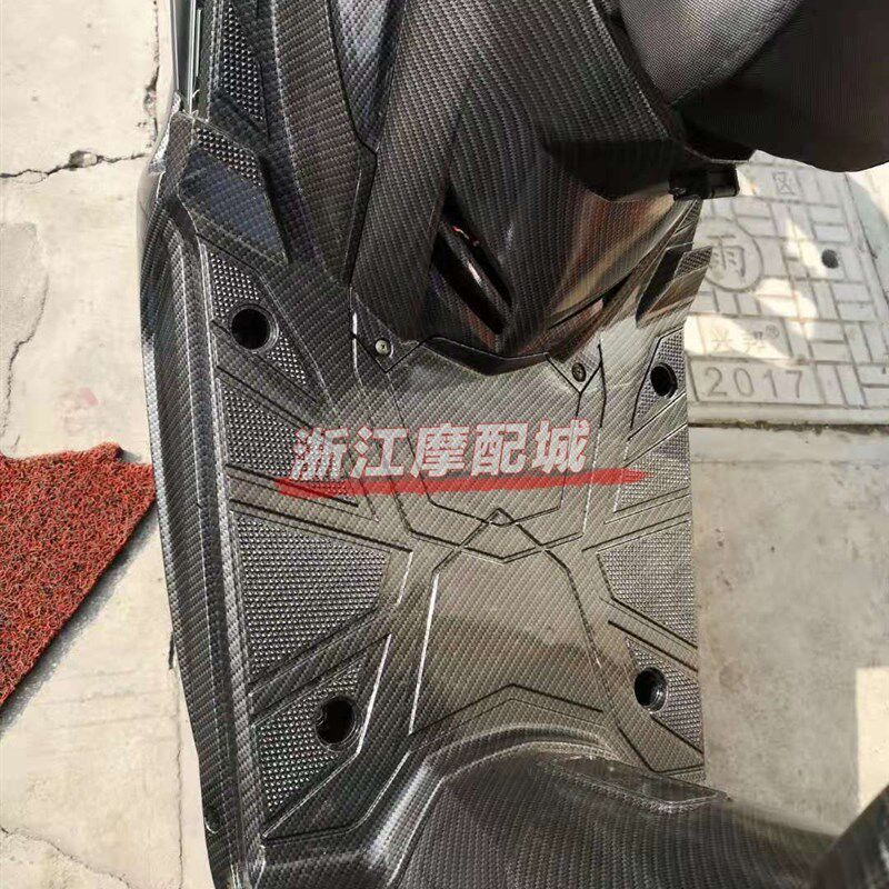 极速战速碳纤维内壳l鬼火PP件个性烤漆电摩碳纤维黑件改装外壳车