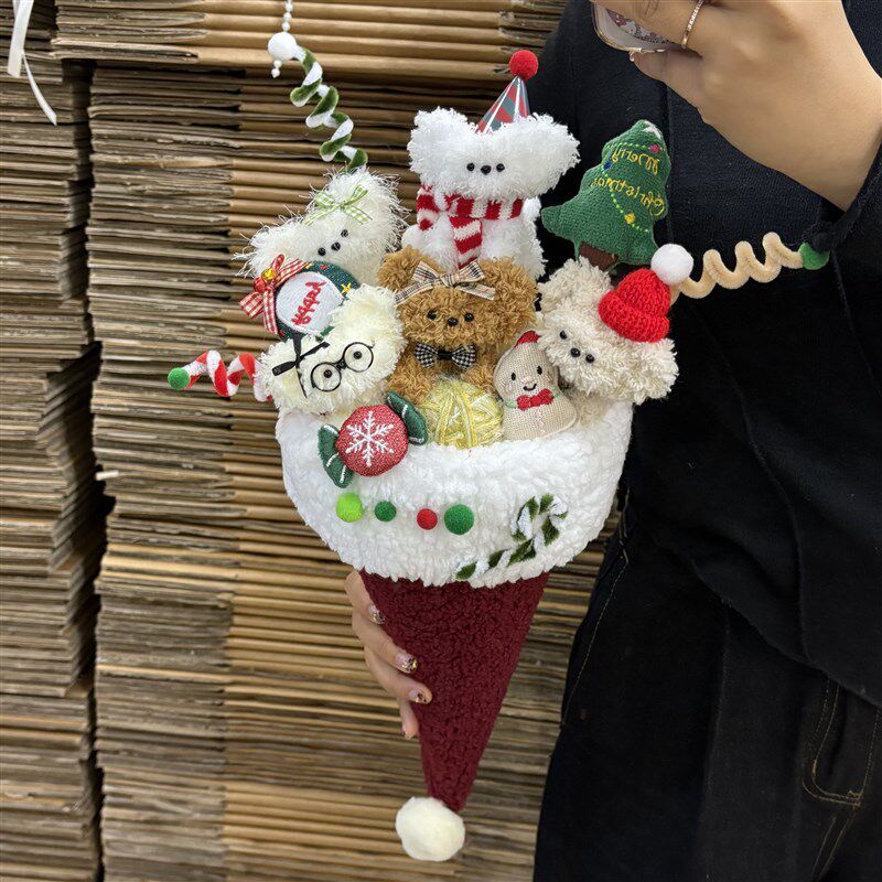 圣诞礼物创意小狗花束甜筒糖葫芦扭扭棒成品送朋友闺蜜新年平安夜