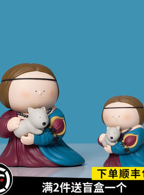 大美术馆术家抱银貂的女x人家居桌面摆件软装饰品生日礼物