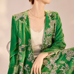 N1025 女 国风秋冬高端重工钉珠亮片新中式 桑蚕丝气质外套半裙套装